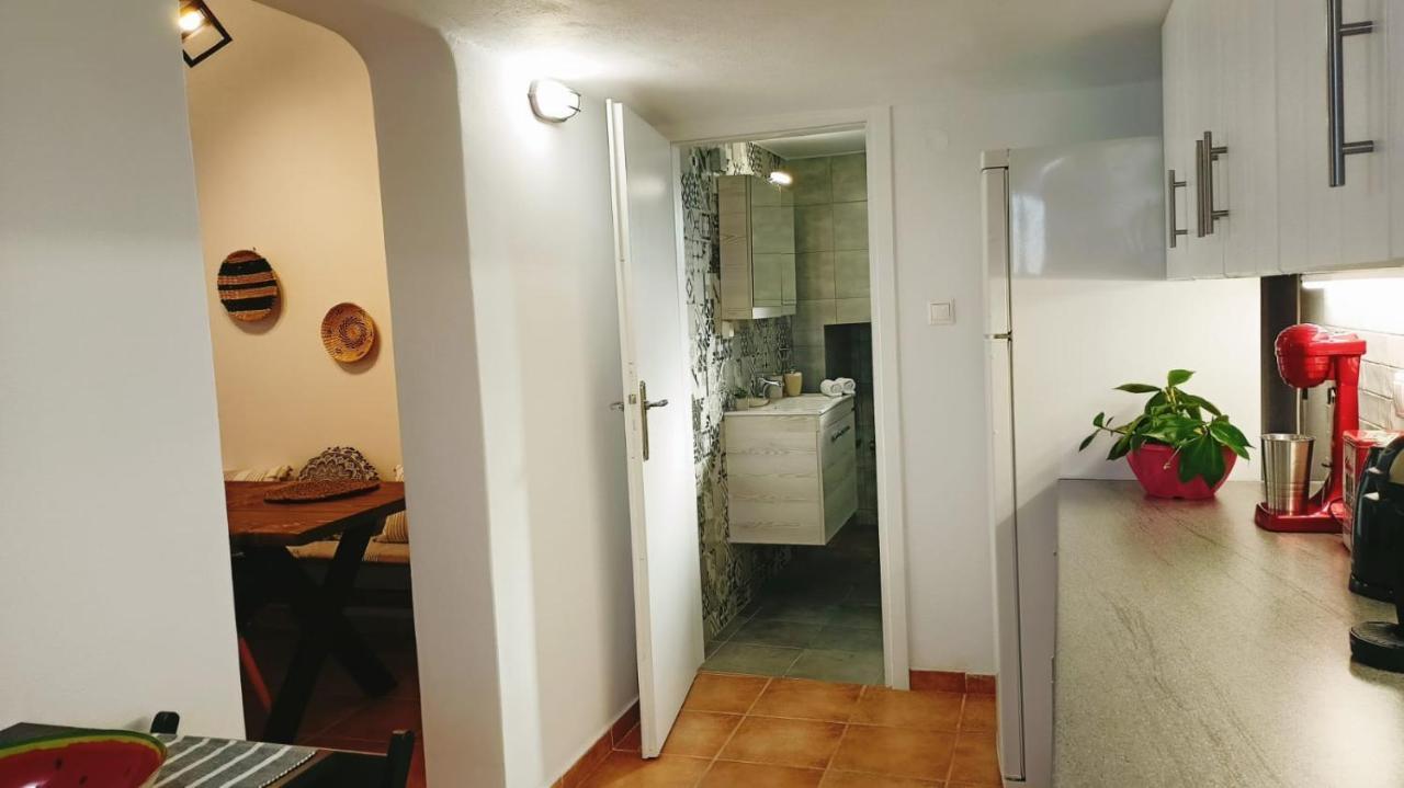 Sugarstone House Villa Adamantas Exterior photo